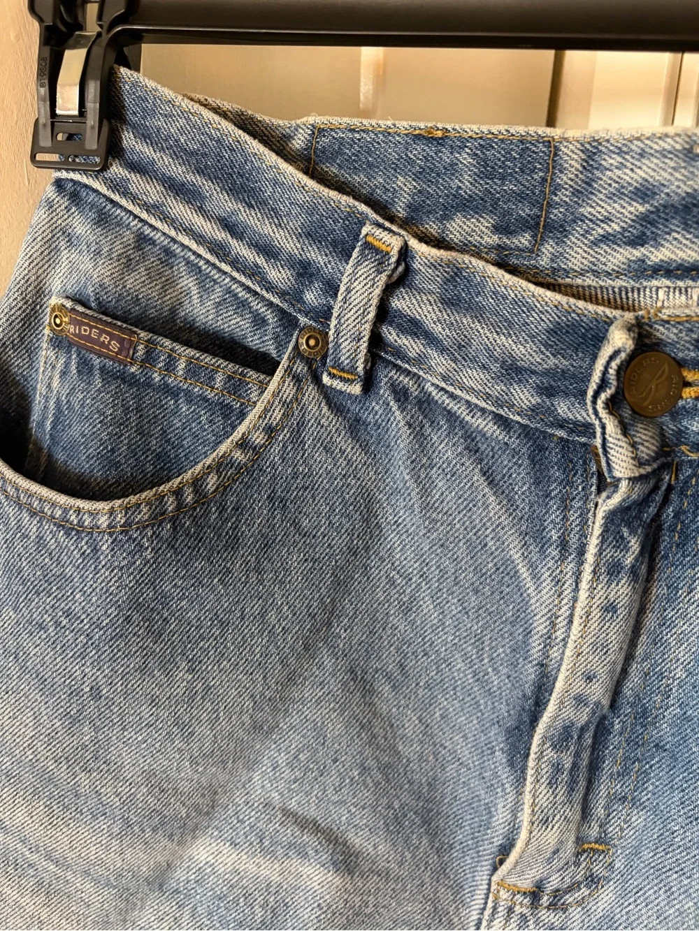 Riders by Lee Women's Light Blue Denim Cutoff Shorts with raw hem